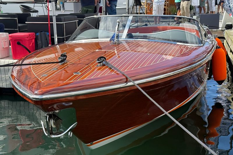 Comitti North America Wins Big at Newport