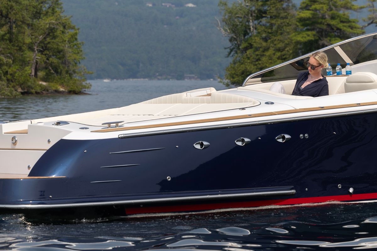 2024 Comitti Venezia 31 Classic Teak