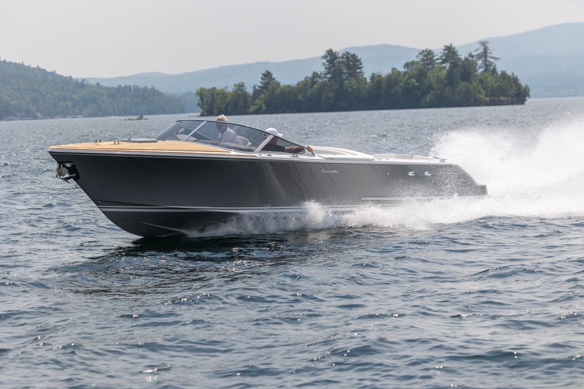 2024 Comitti Venezia 28 Classic Teak