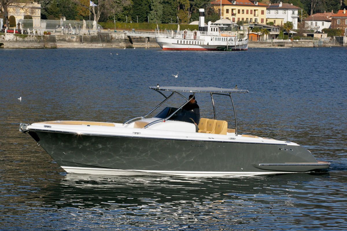 2024 Comitti Isola 33 T-Top Outboard