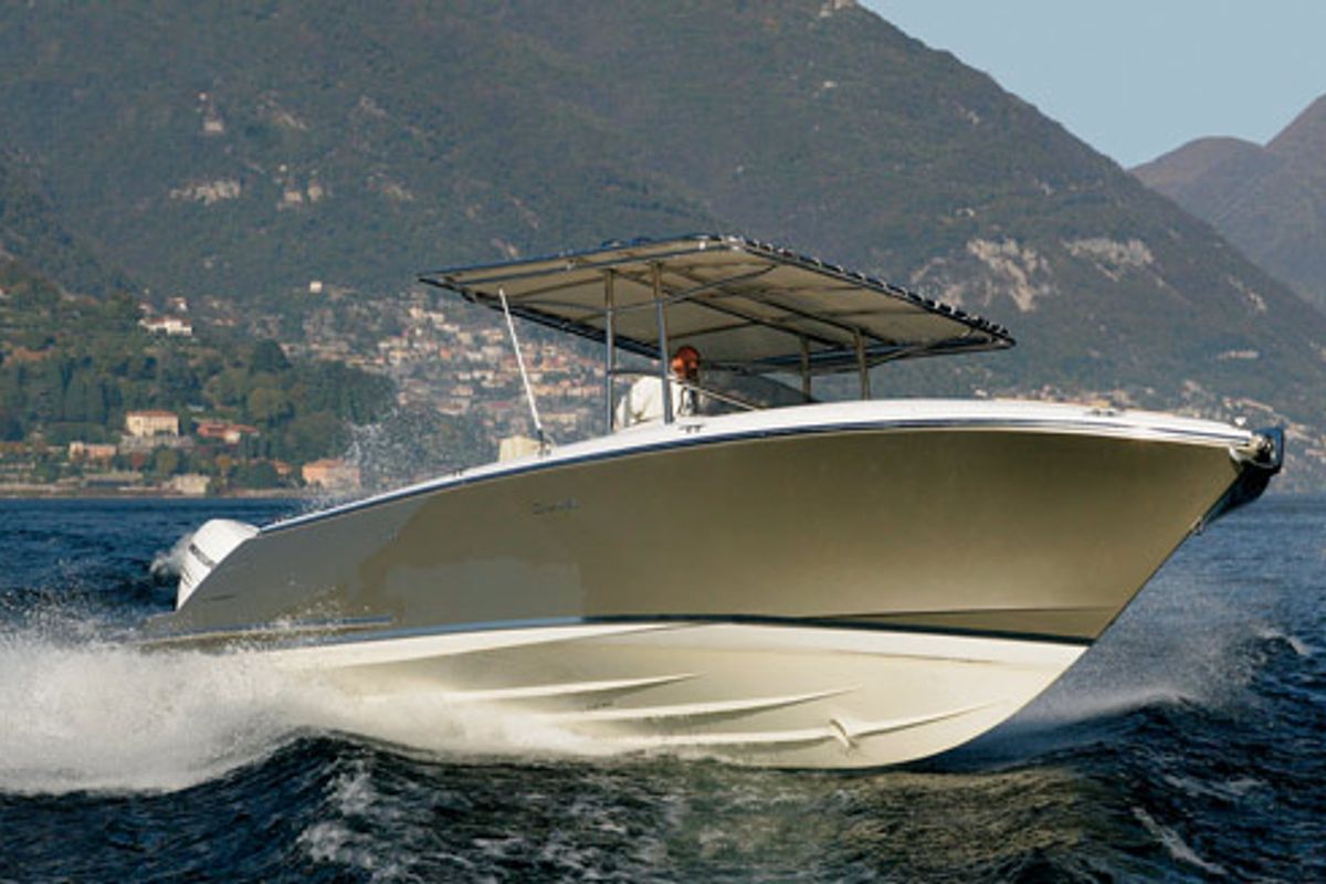 2024 Comitti Isola 33 T-Top Outboard