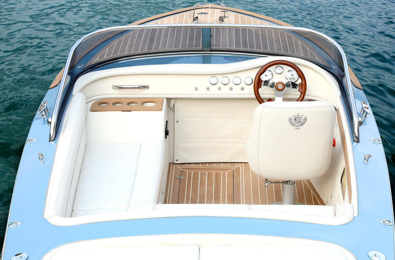 Comitti Venezia 22 | Comitti Boats North America